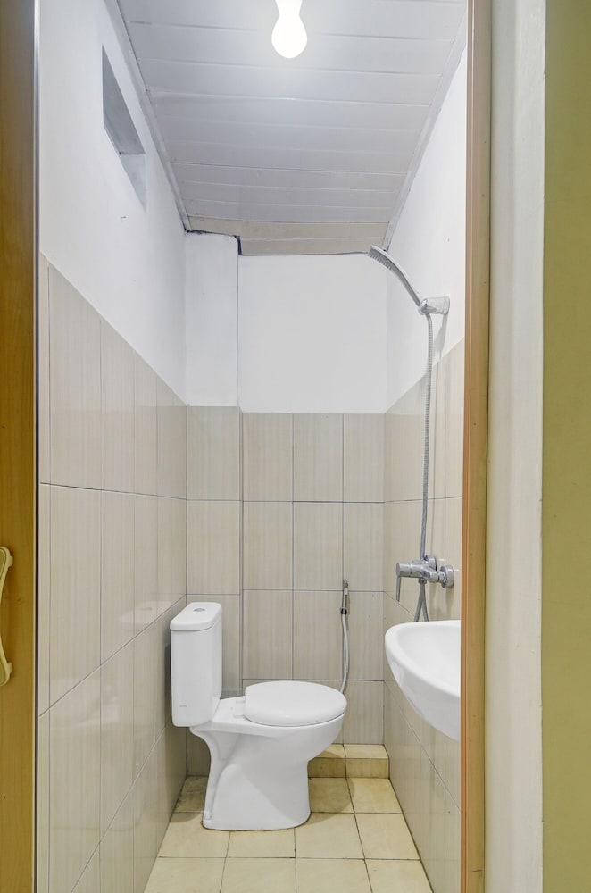 Standard Twin Room photo 2