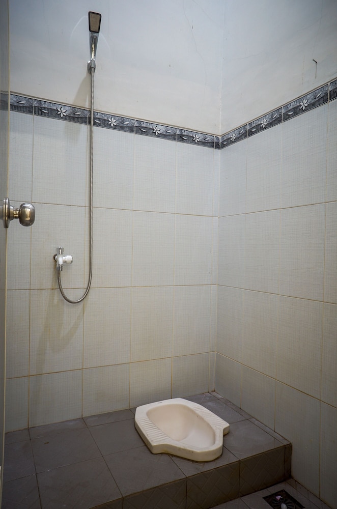 Standard Double Room - Photo 19