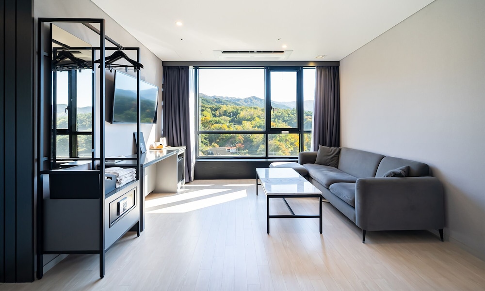 Special Suite - Photo 6