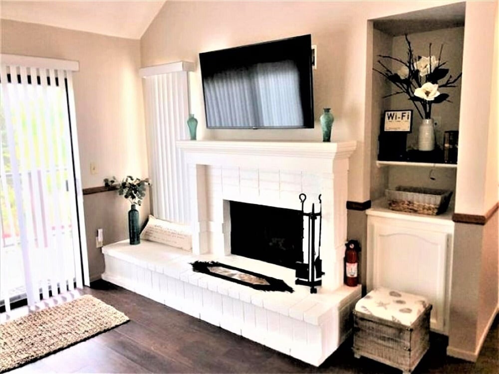Condo, 1 Bedroom
