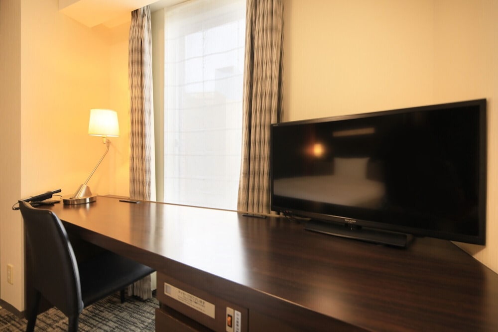 Double Room, Non Smoking - Photo 3