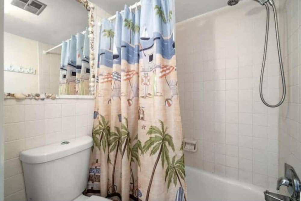 2 Bedroom Waterfront Pool Side!, 사진 20