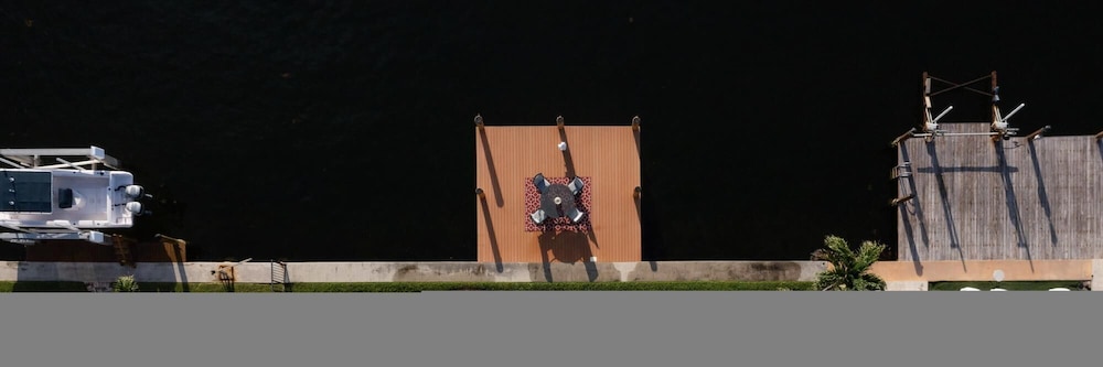 5 Bedroom Luxe Villa on Deep Water Intracoastal, 사진 61