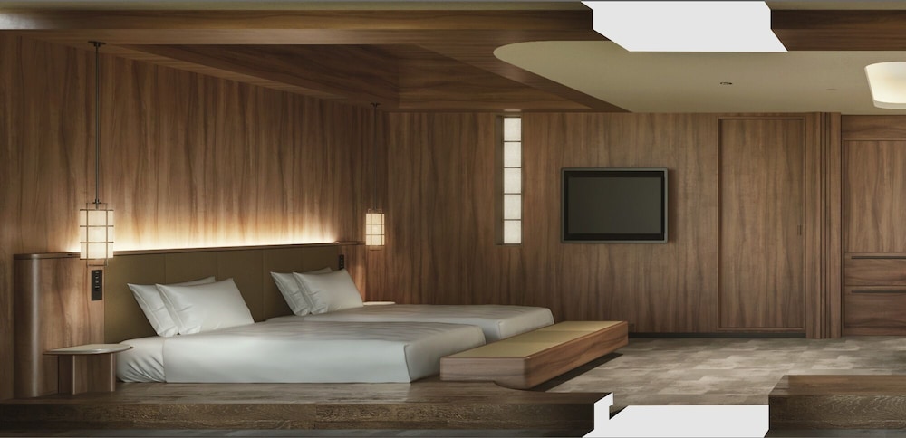 Executive Floor Iconic Suite "SHURI" - Non-Smoking