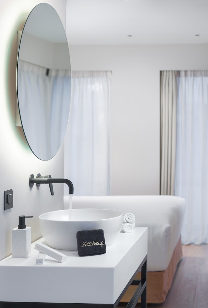 Acropolis Room with Veranda (Hotel) - Photo 8