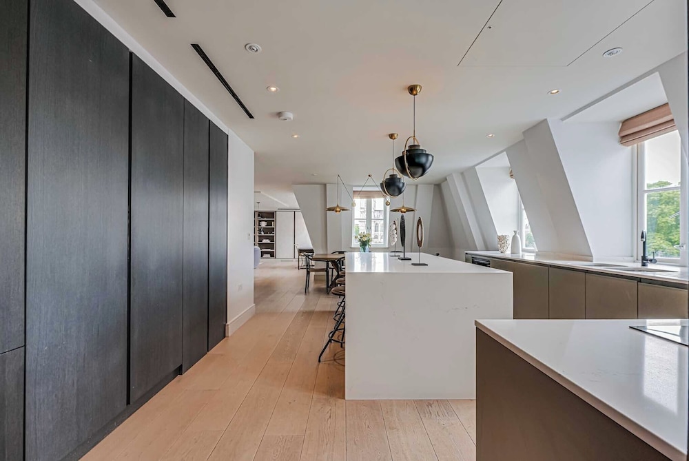 3 Bedroom Duplex Penthouse