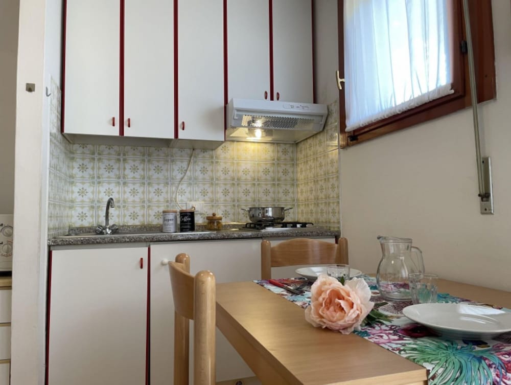 Apartment, 2 Bedrooms, Balcony, City View