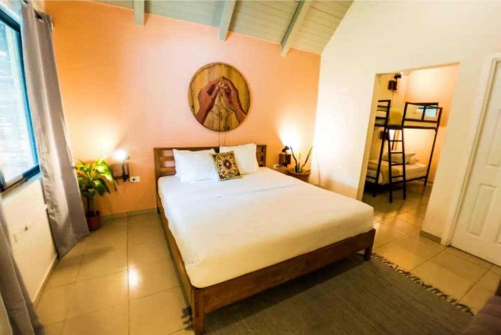 Deluxe Quadruple Room photo 2