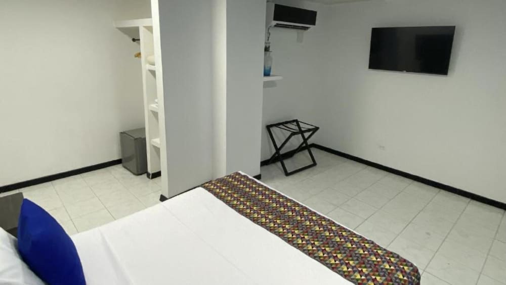 Standard Double Room photo 2