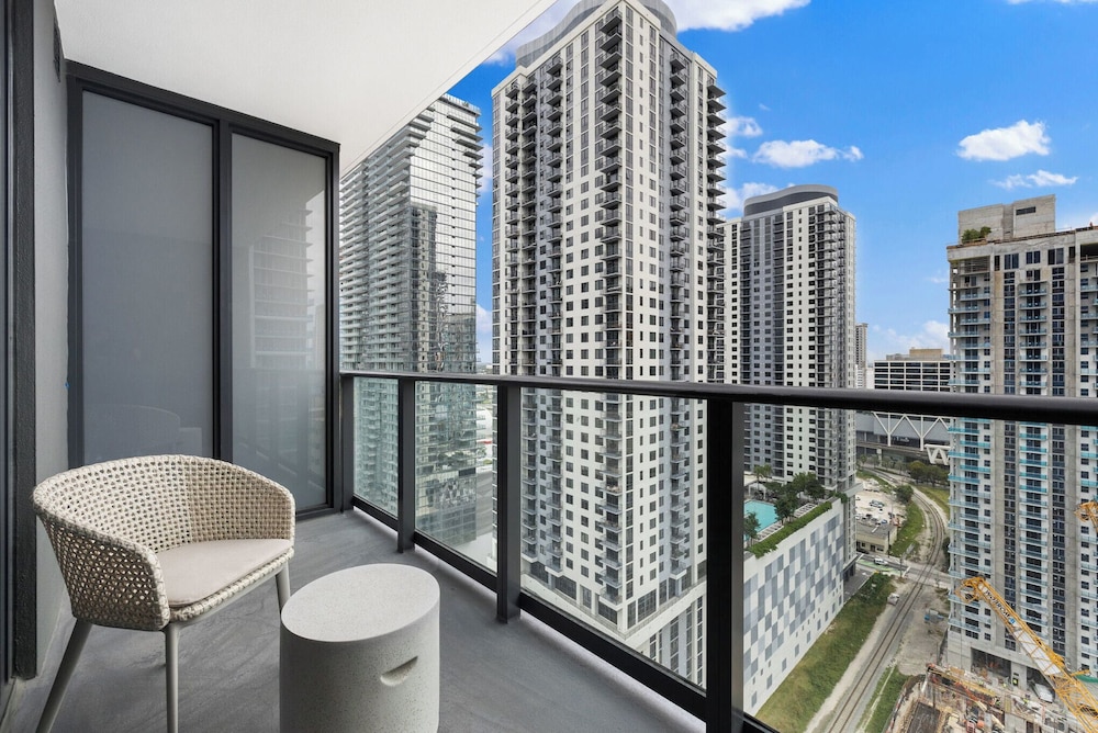 Luxury Studio Suite photo 3