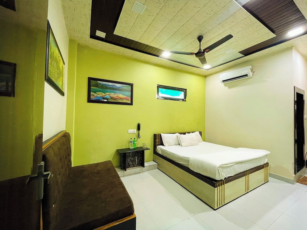 Super Deluxe Room