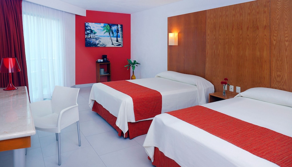 Standard Double Room, 2 Double Beds photo 1
