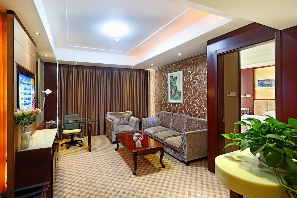 Standard Suite photo 2