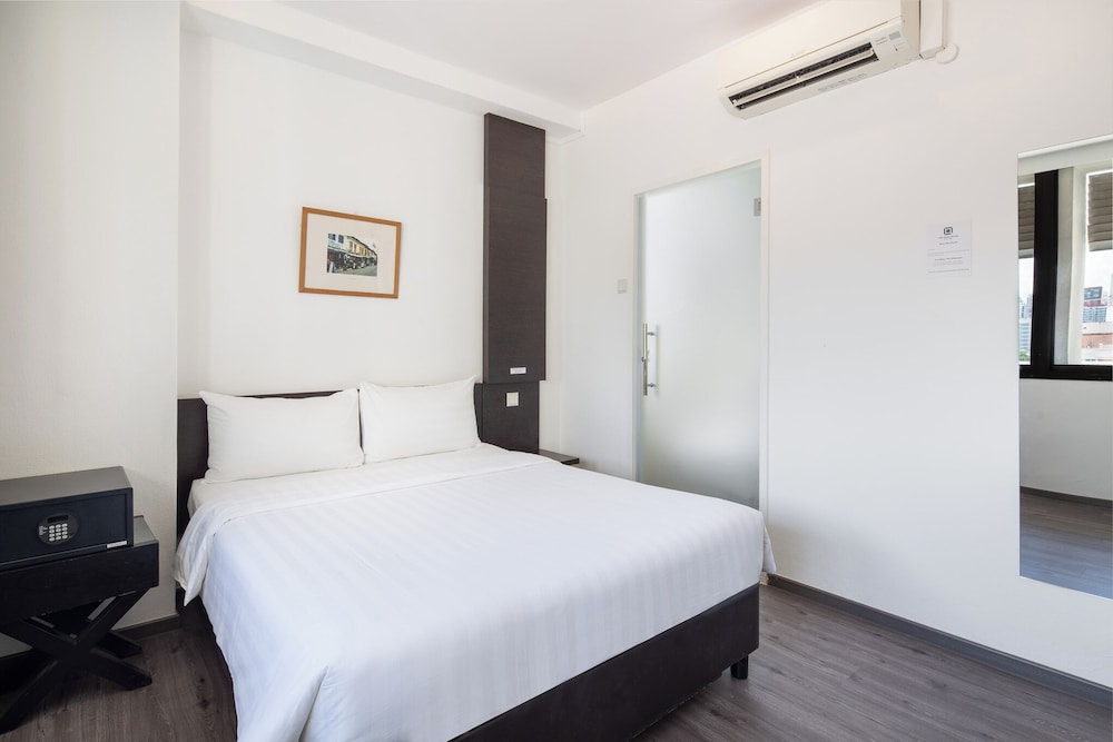 Superior Double Room, City View photo 2