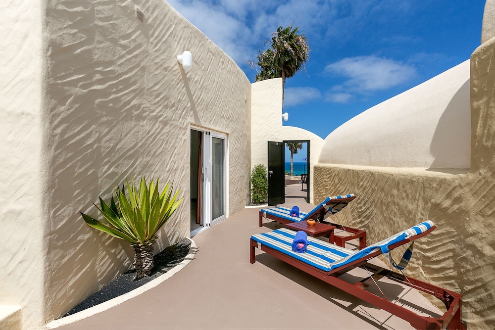 Suite, Patio, Sea View (Terrace,1 adult and 2 children)
