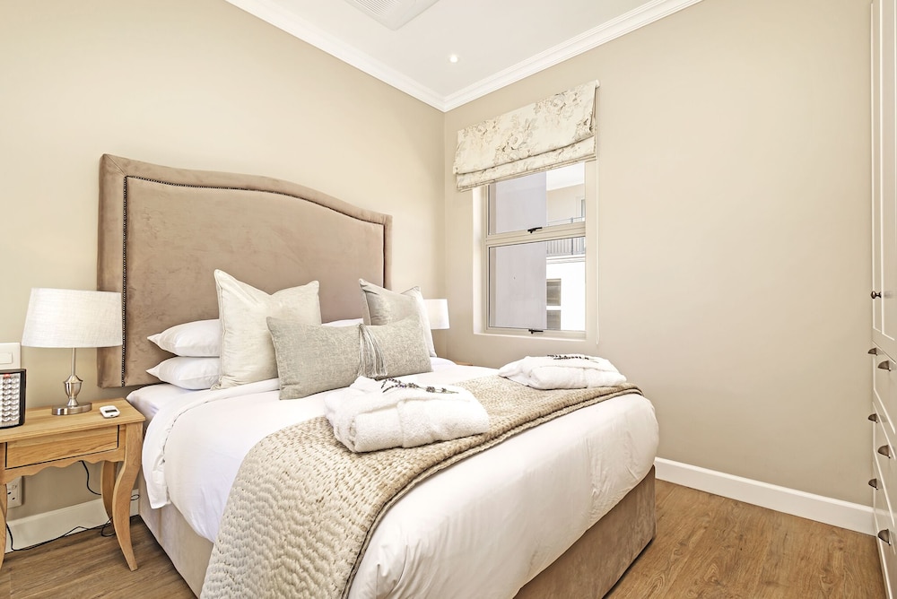 Luxury Villa, 2 Bedrooms, River View