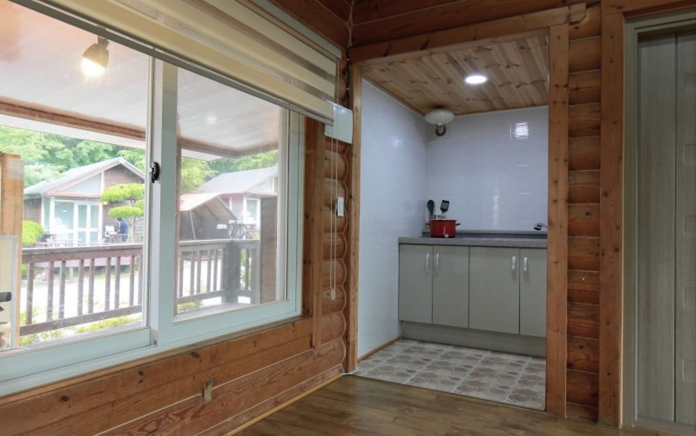 Room (Large 1 (Individual Terrace)) photo 2