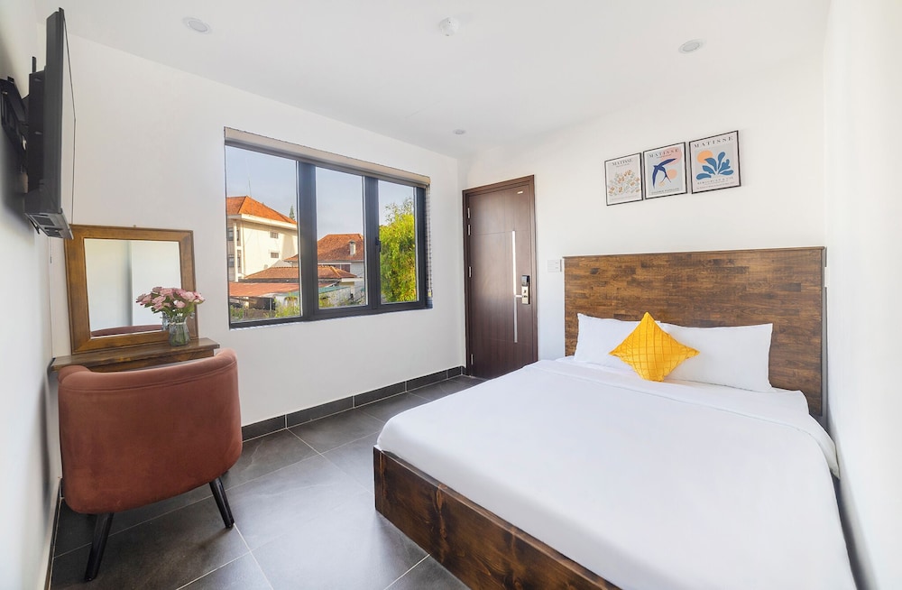 Deluxe Apartment, City View