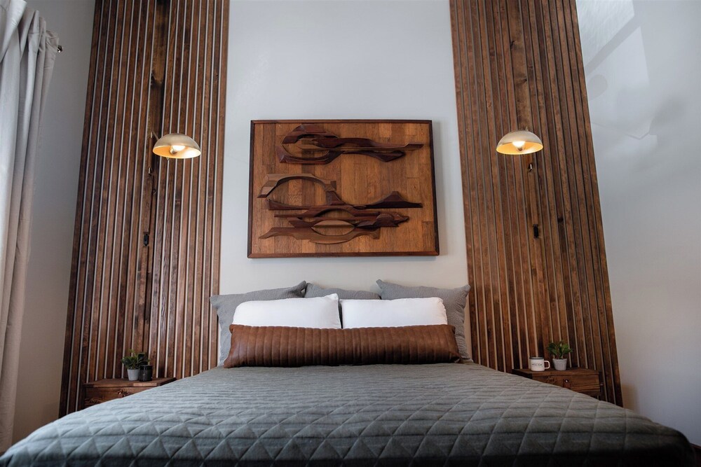 Signature Room photo 1