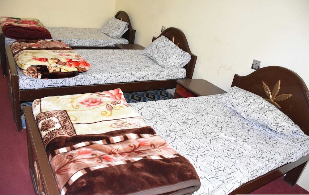 Standard Triple Room - Photo 1