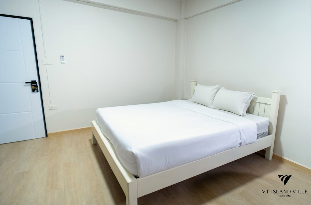 Superior Double Room with Balcony