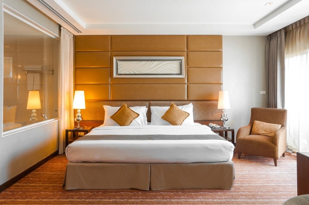 room photo