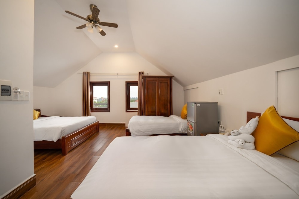 Family Quadruple Room, 2 Queen Beds