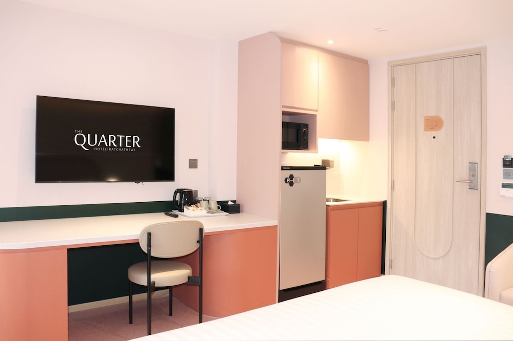 Deluxe Room with Shower photo 3