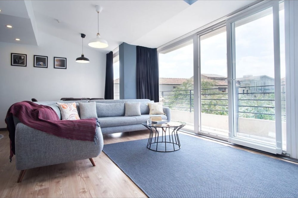 Family Apartment photo 1
