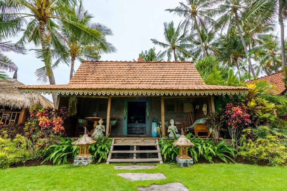 Executive Bungalow