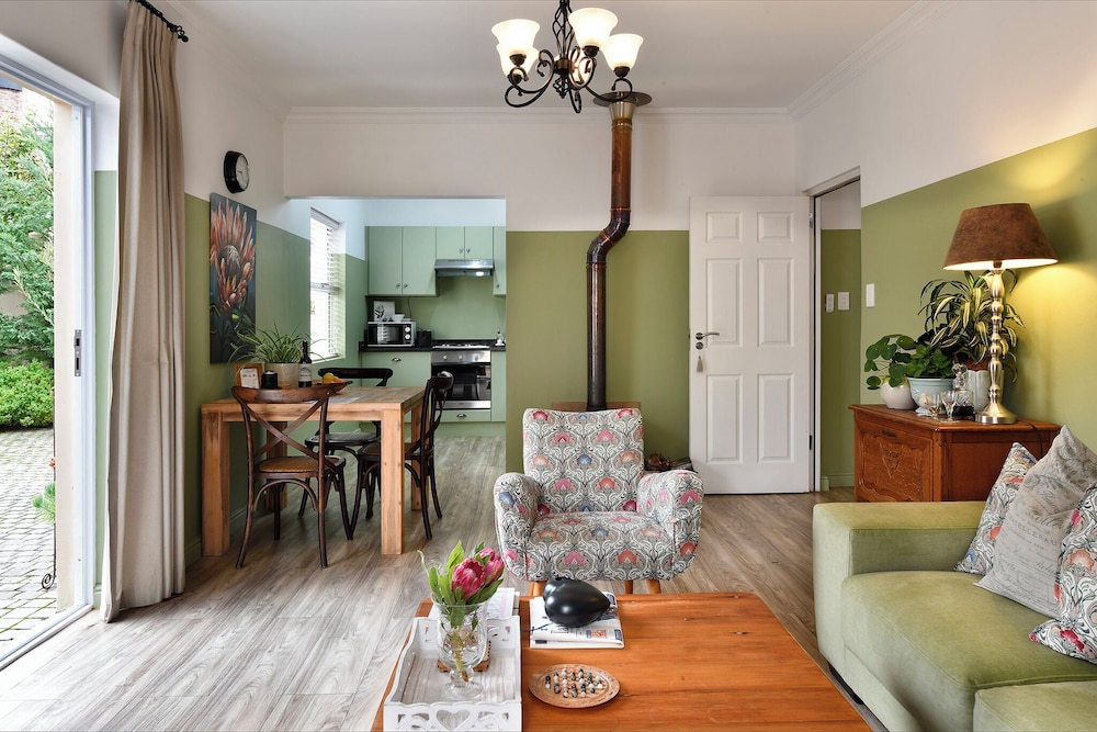 Luxury Apartment, 1 Bedroom, Fireplace, Mountain View photo 1