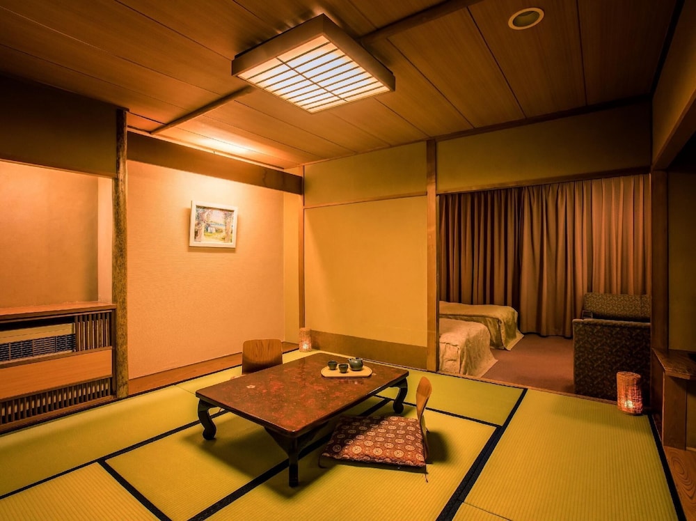 Standard Japanese Western Style Room with Bath (No View), Non-Smoking
