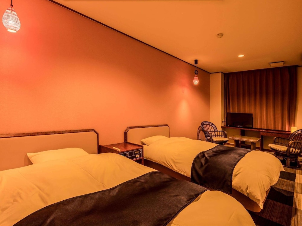 Standard Twin Room, Non Smoking (With Bath, No view) photo 1