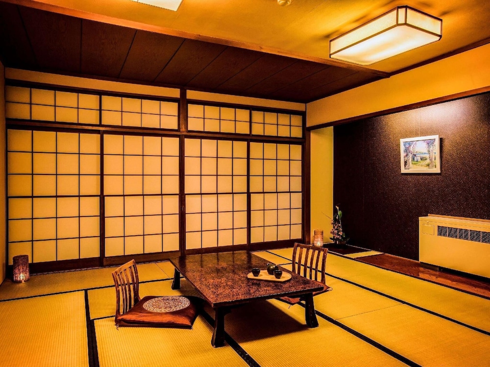 Superior Japanese Style Room 15 Tatami-mats with Bath (No View), Non-Smoking