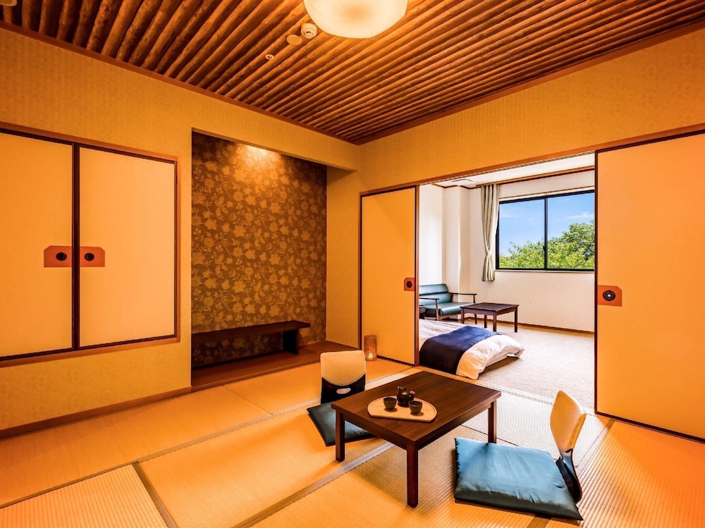 Superior Japanese Western Style Room with Shower (No View), Non-Smoking