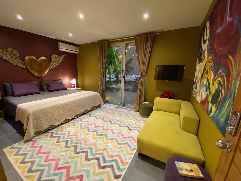 Private Garden Two Bedrooms