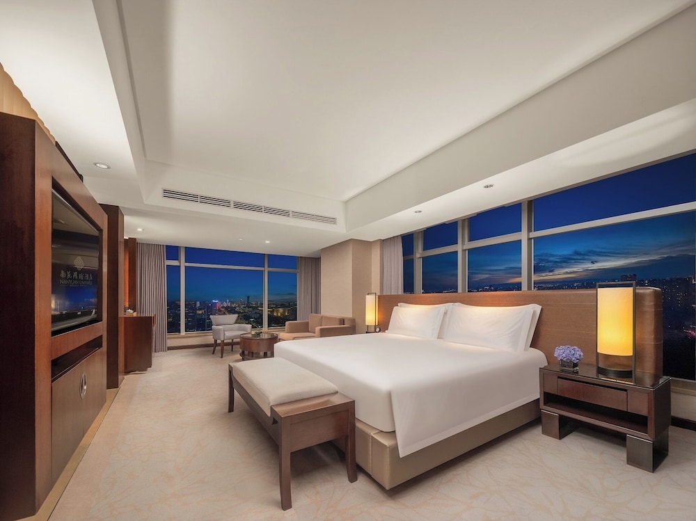 Deluxe Executive Room