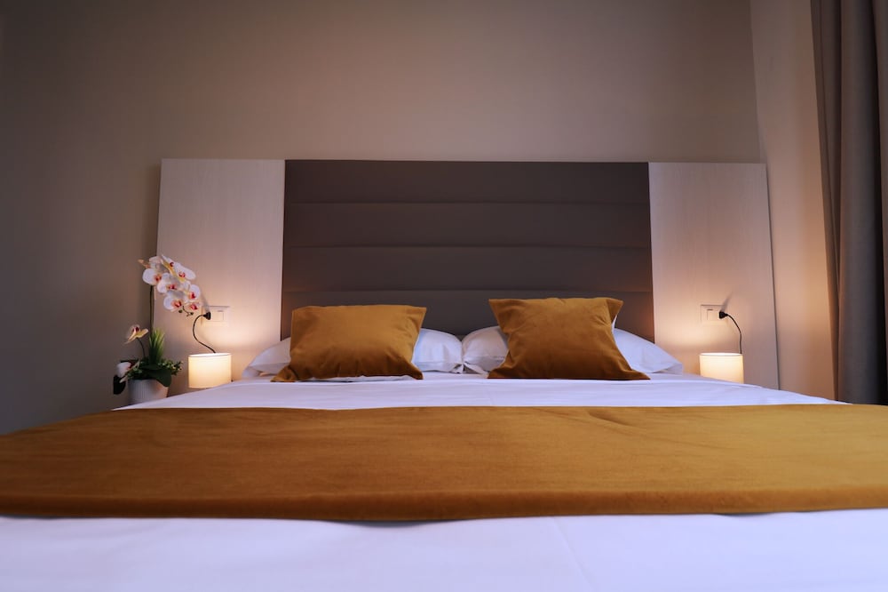 Basic Double Room photo 2