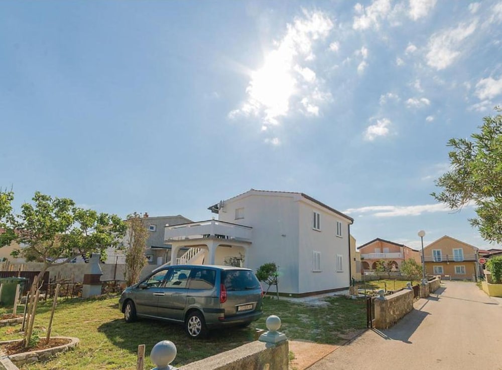 Apartment (Two Bedroom Apartment with Terrace)