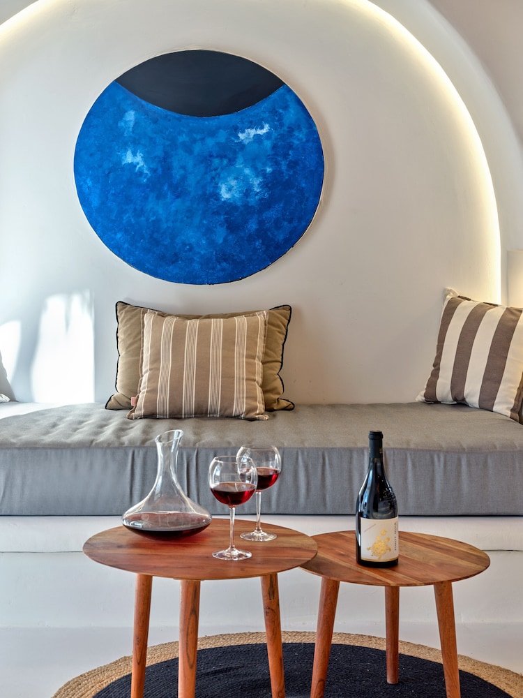 Luxury Suite with Private Pool photo 2
