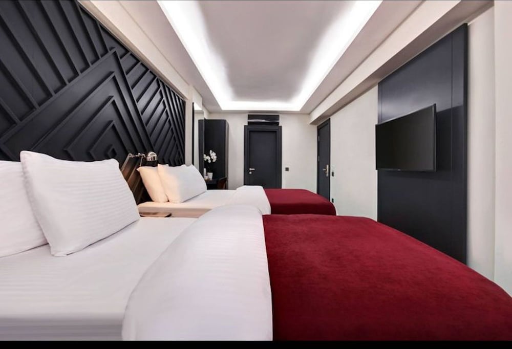 Room, 1 Bedroom, City View photo 3