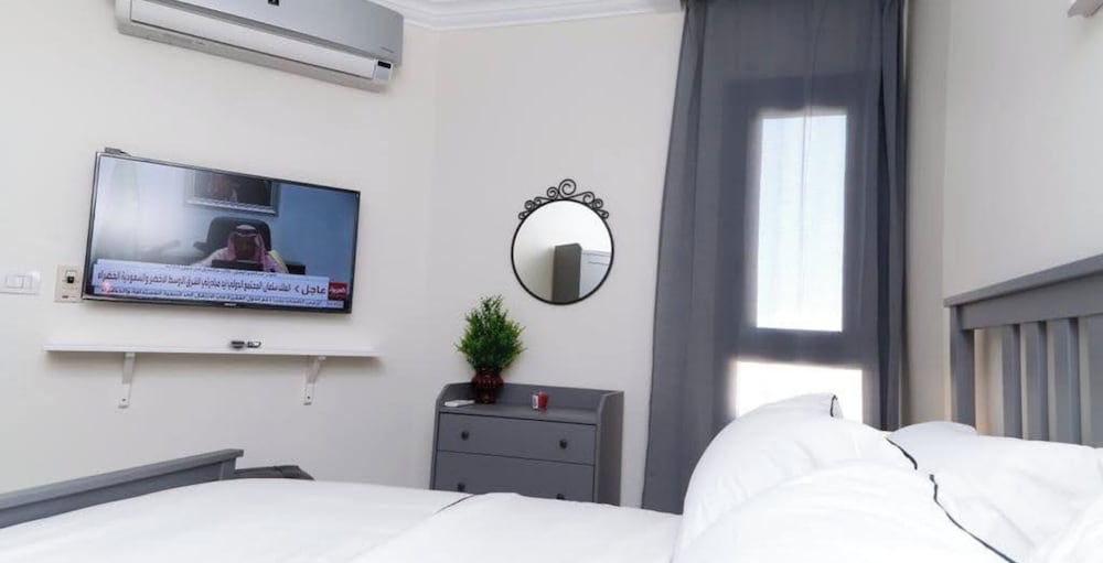 Chalet, 2 Bedrooms, Accessible, Smoking photo 1