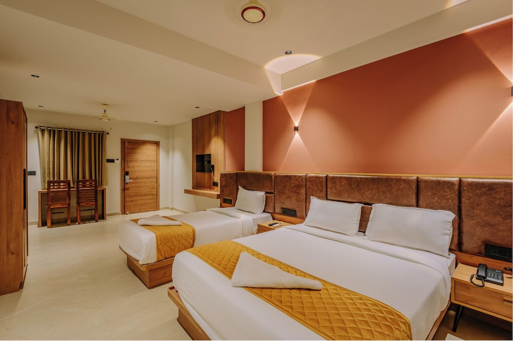 Deluxe Triple Room