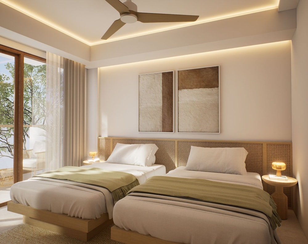 Deluxe Double Room, Balcony, Park View photo 2