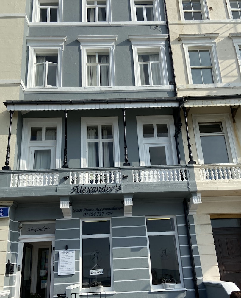 Single Room, Ensuite (Top Floor-Room Only ) photo 2