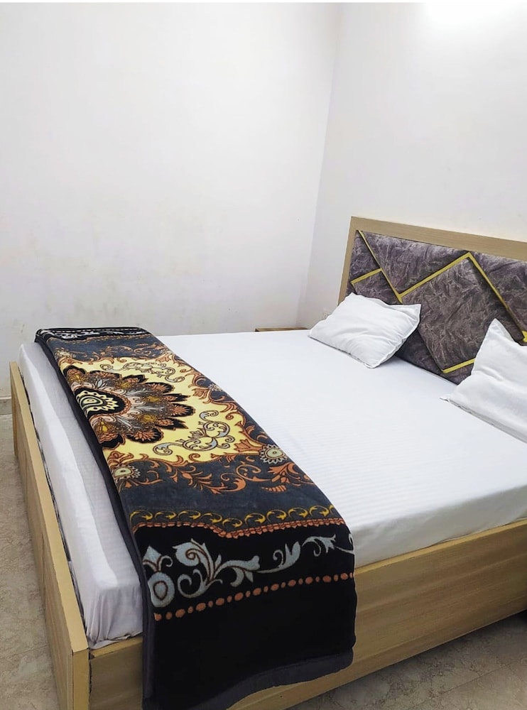Superior Double Room, City View