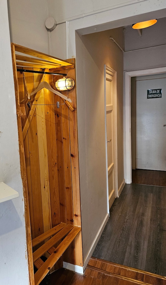 Twin Room, Private Bathroom (Bunk Bed) photo 2
