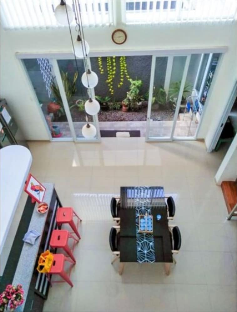 Villa, 5 Bedrooms - Photo 12