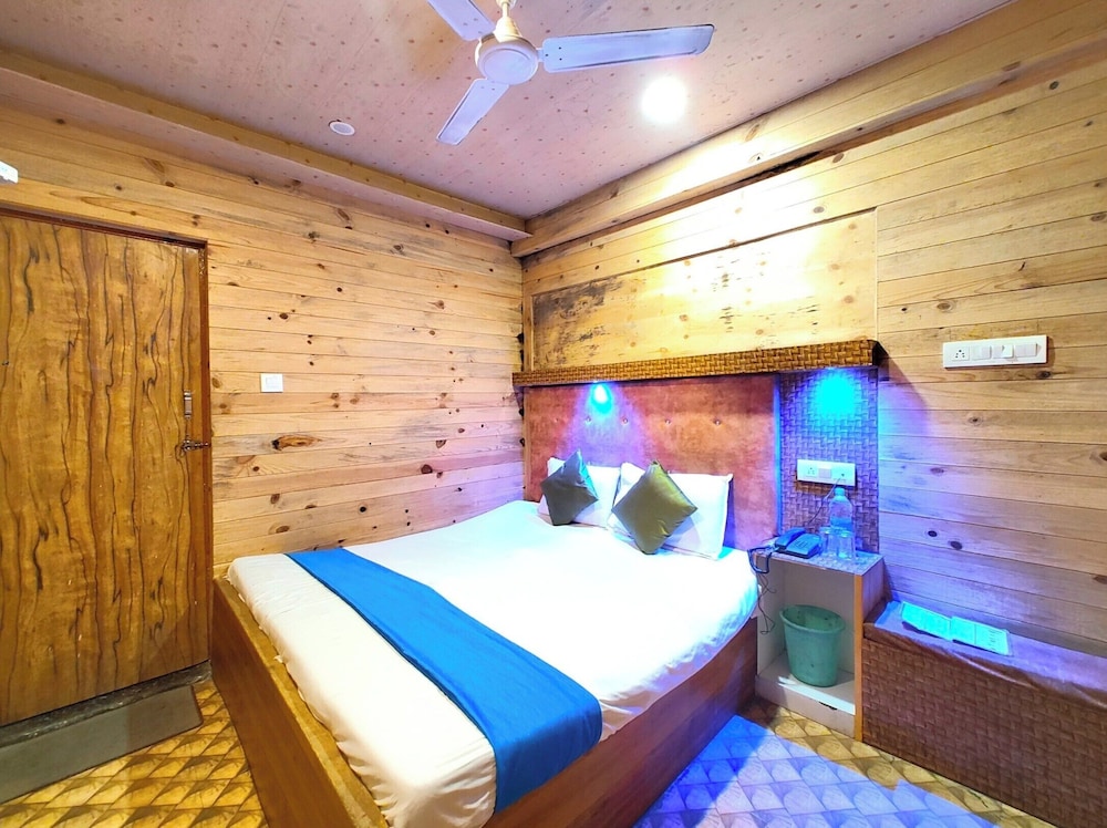 Deluxe Double Room photo 3