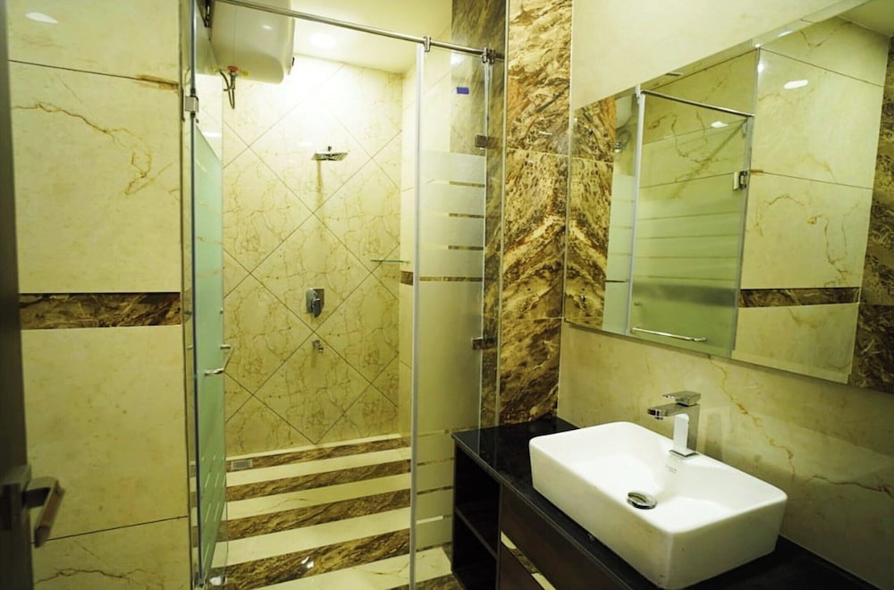 Deluxe Double Room, City View